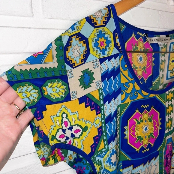 Trina Turk Colorful Patterned Silk Shift Dress, Women’s Size 0 - Picture 4 of 9